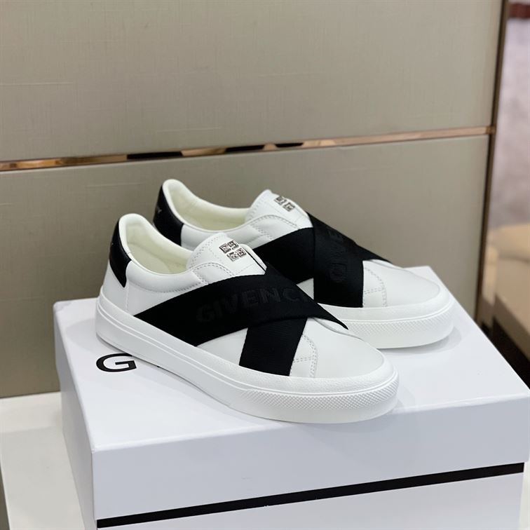 GIVENCHY CITY SPORT SNEAKERS IN LEATHER WITH DOUBLE WEBBING STRAP – GVC008