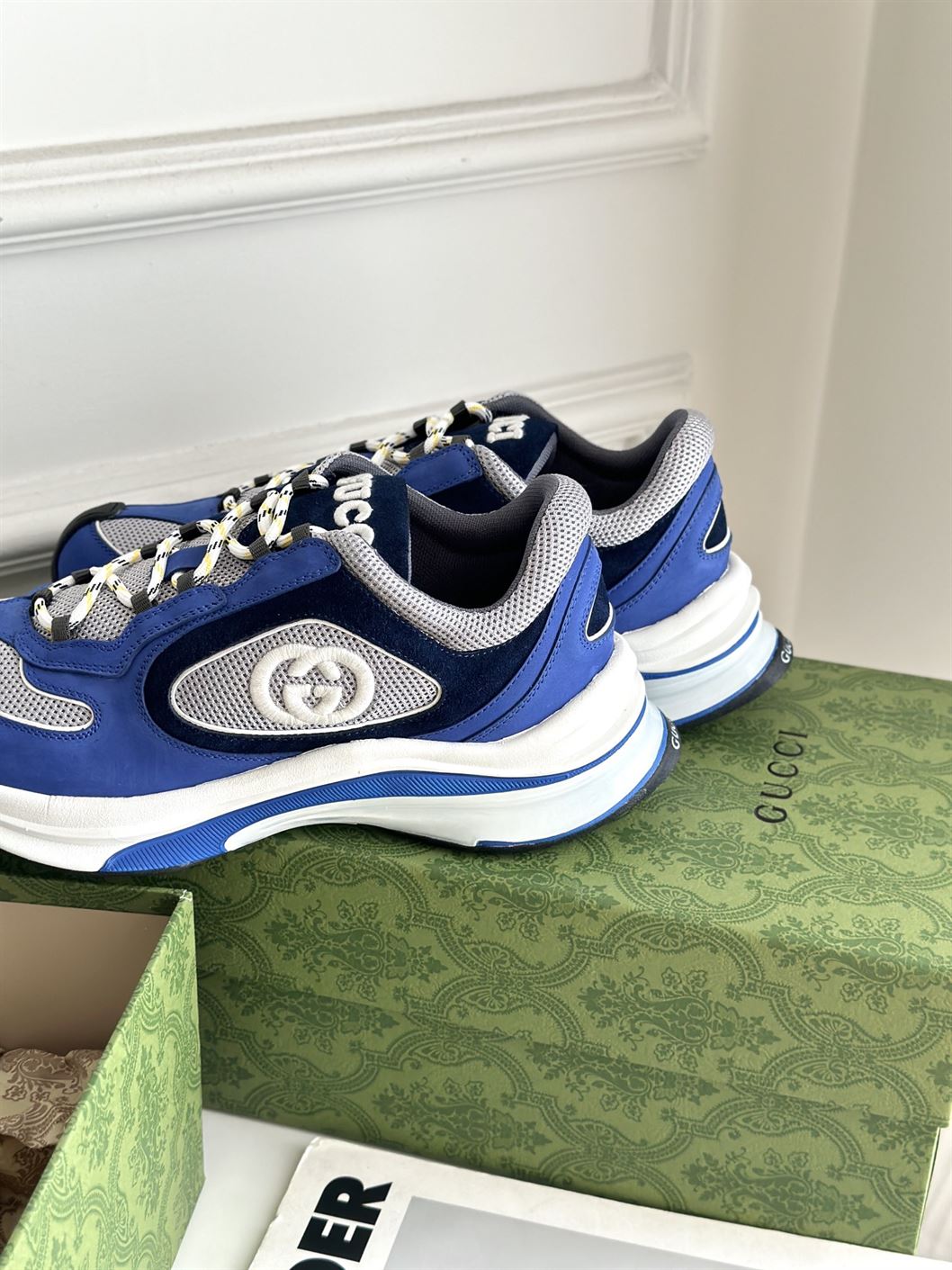 GUCCI RUN SNEAKERS – GCC117