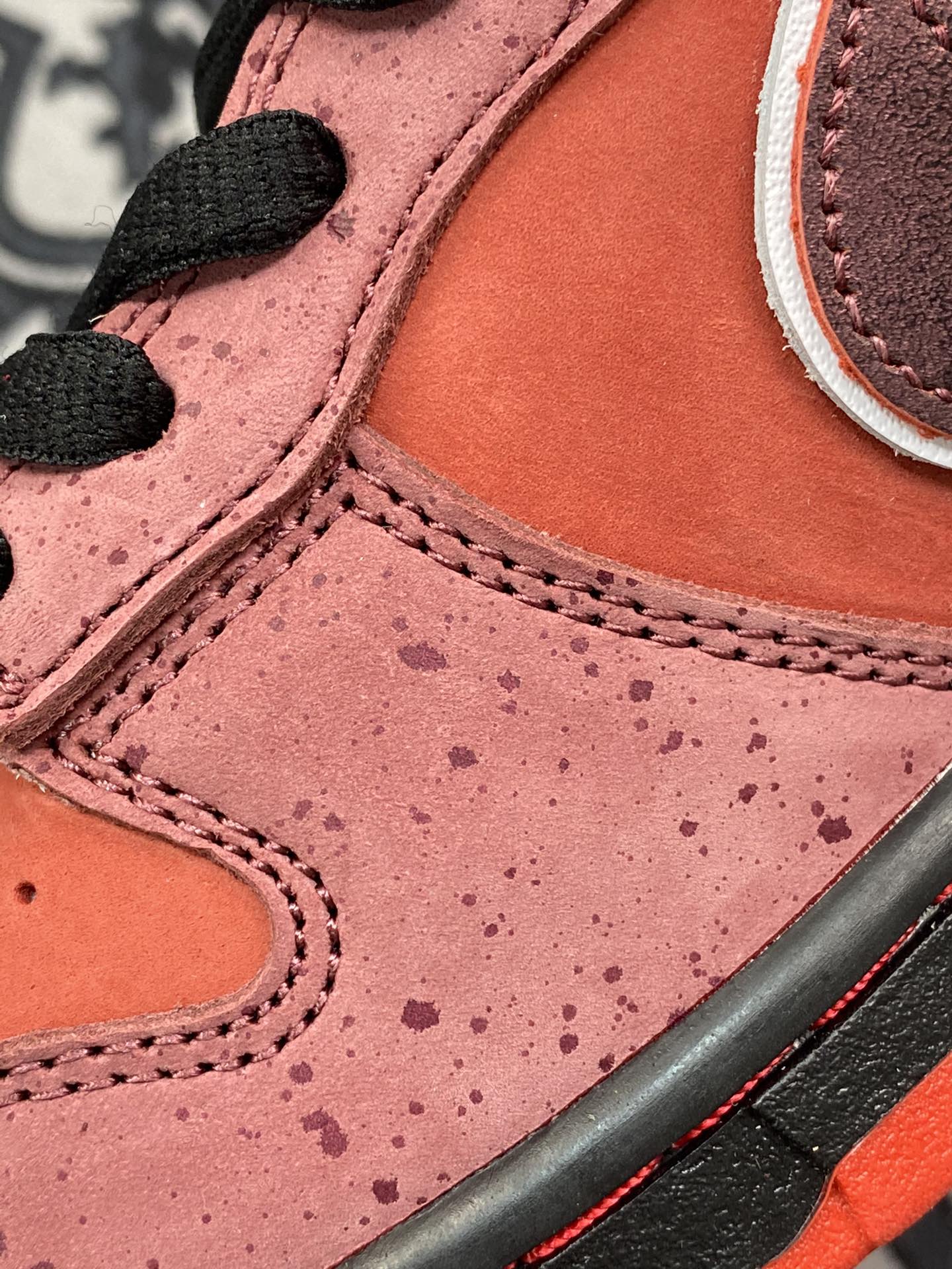 Nike Dunk SB Low Red Lobster