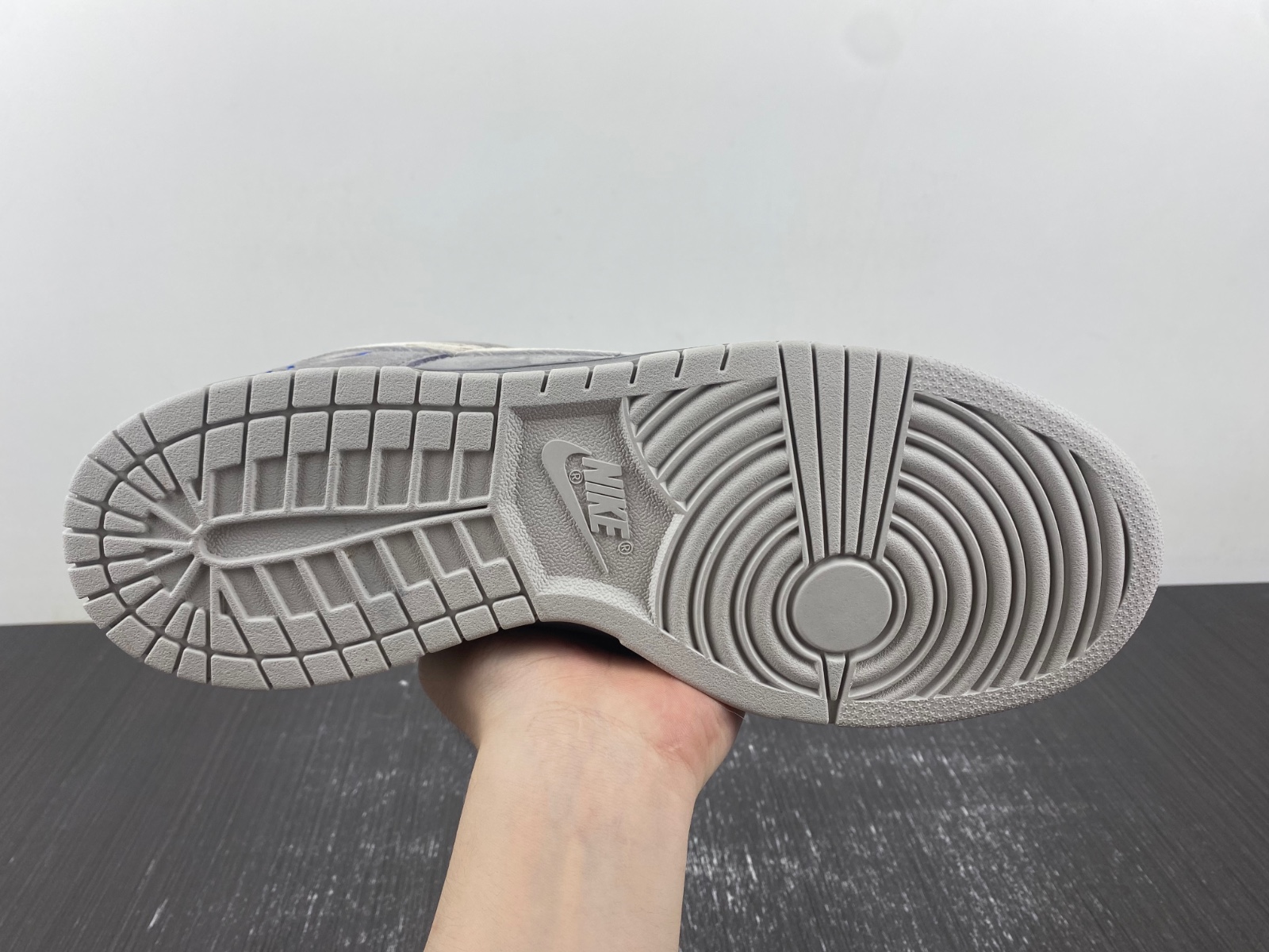 Nike SB Dunk Low London