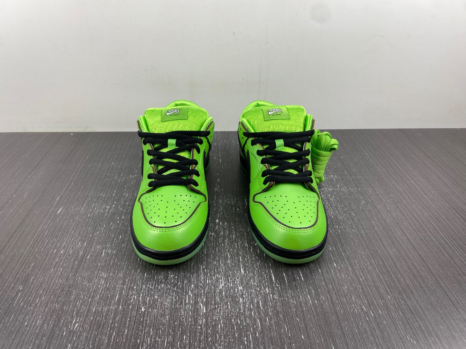 The Powerpuff Girls x Nike SB Dunk Low “Buttercup”