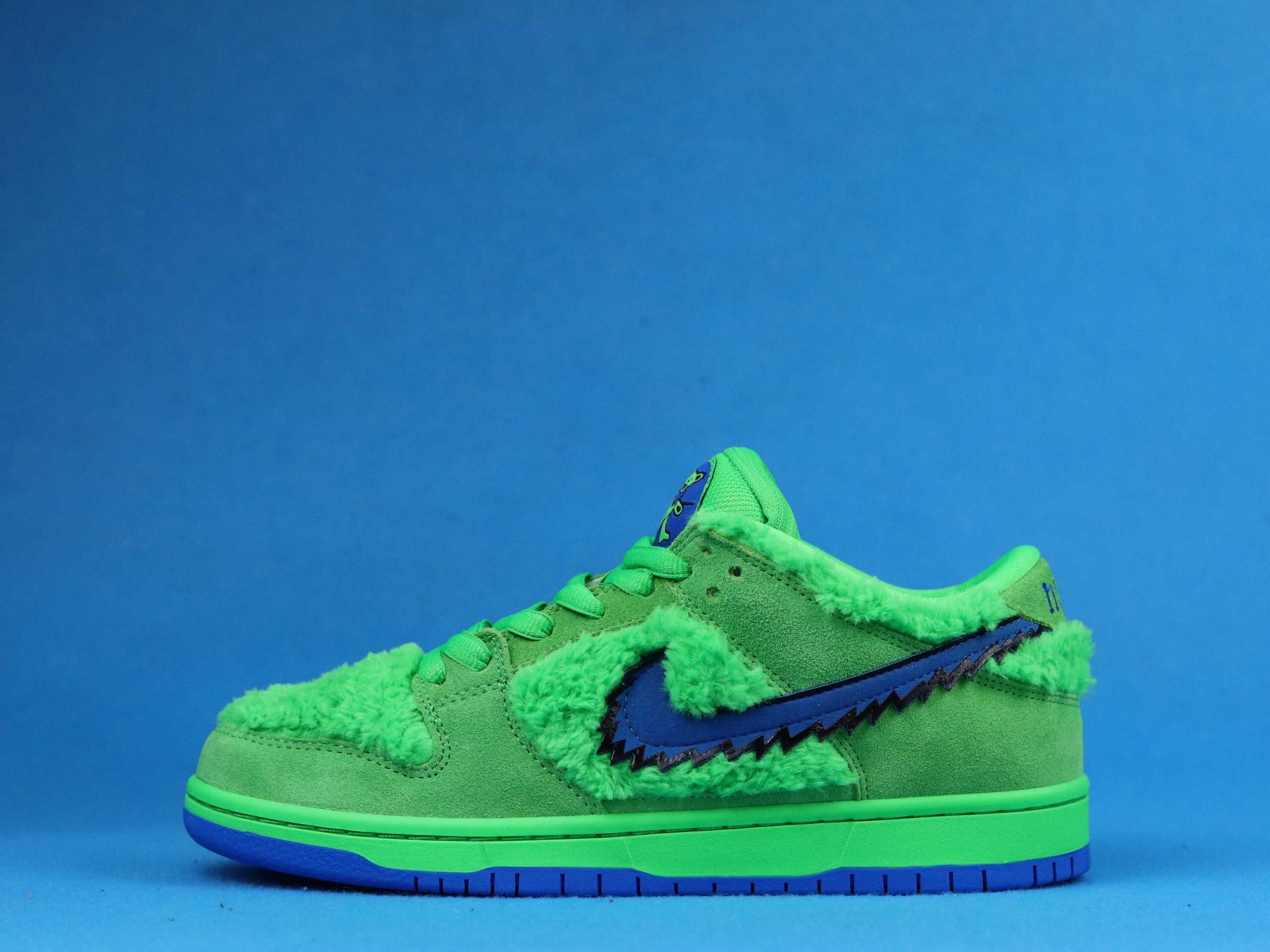Nike SB Dunk Low Grateful Dead Bears Green