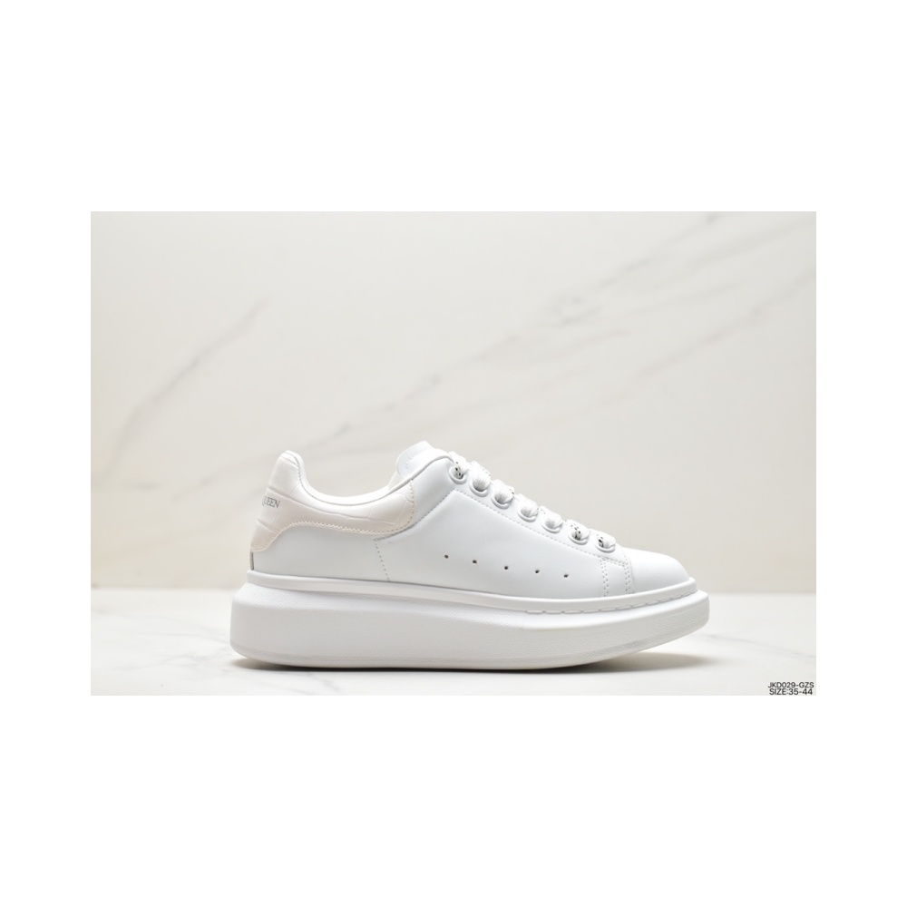 ALEXANDER MCQUEEN OVERSIZED LEATHER SNEAKERS