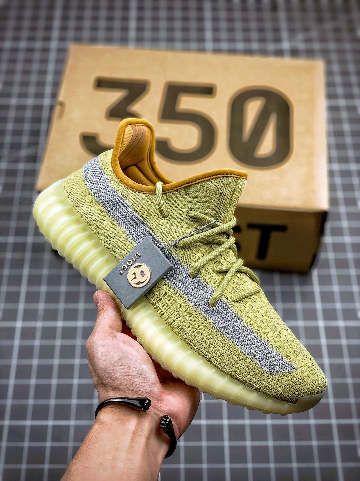 Adidas Yeezy Boost 350 V2 Marsh
