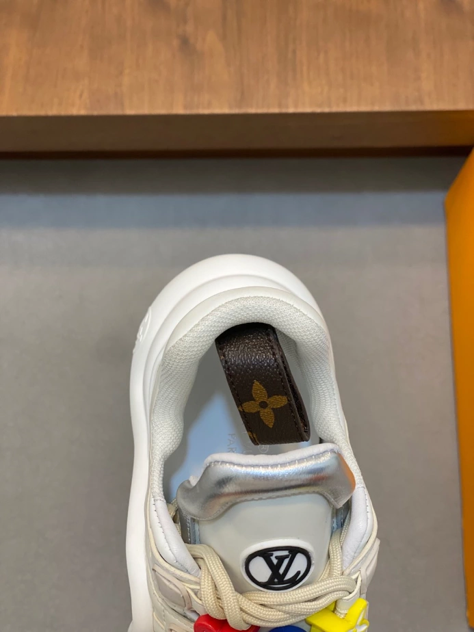 Louis Vuitton Archlight Sneaker – LVS212