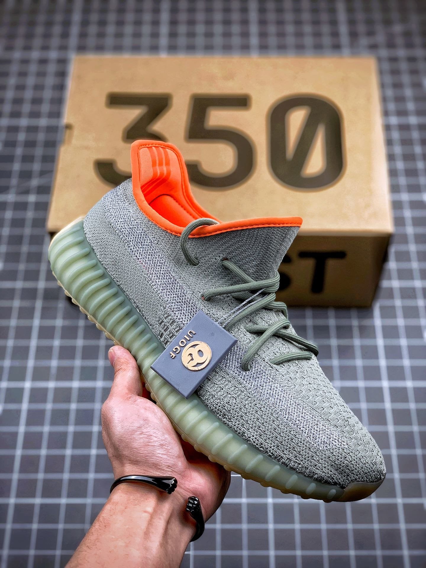 Adidas Yeezy 350 Boost V2 “Desert Sage”3M FX9035