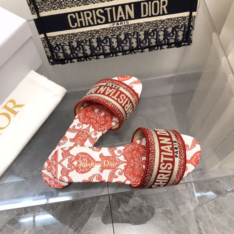 DIOR DWAY SLIDE – DS017