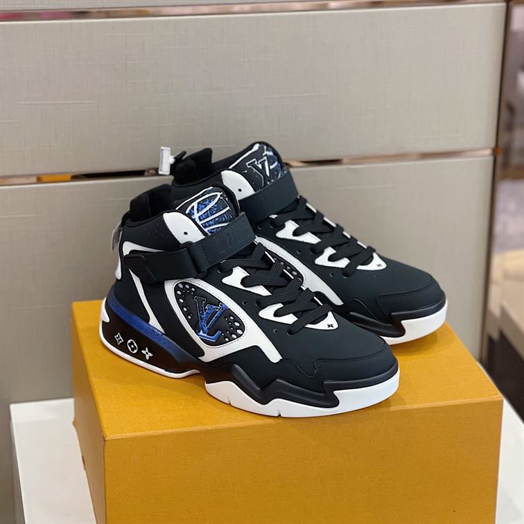 LOUIS VUITTON LV TRAINER 2 SNEAKER – LVS055