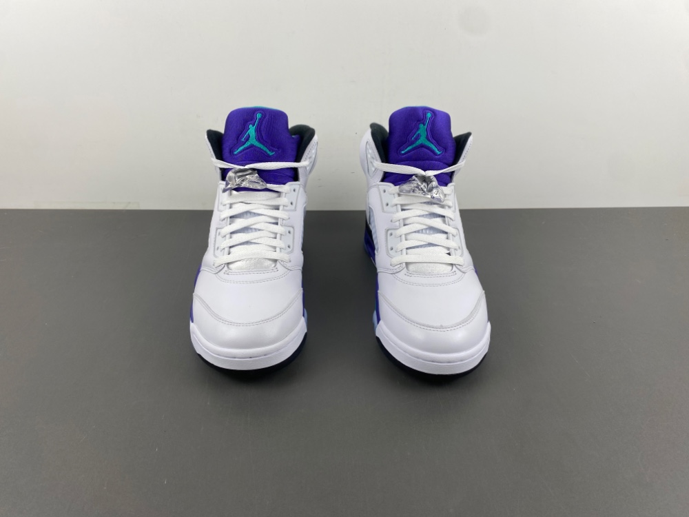 Jordan 5 Retro Grape (2025)