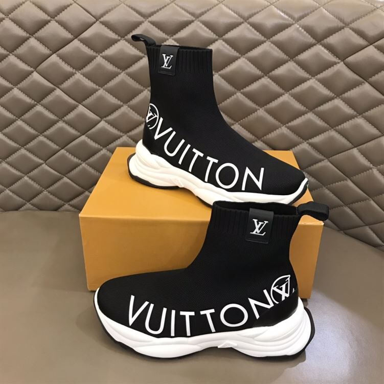 LOUIS VUITTON RUN 55 SNEAKER BOOT IN BLACK – LVS086
