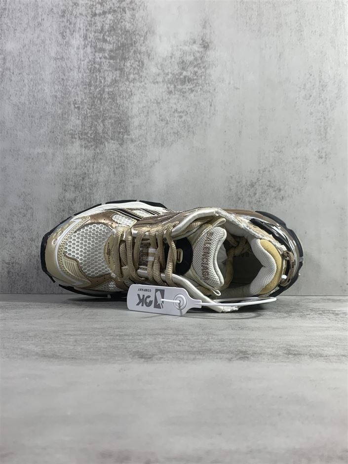 BALENCIAGA RUNNER SNEAKERS IN BEIGE – BLA053