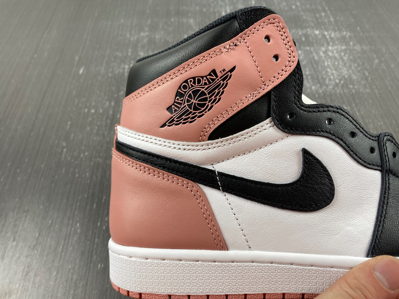 Jordan 1 Retro High Rust Pink