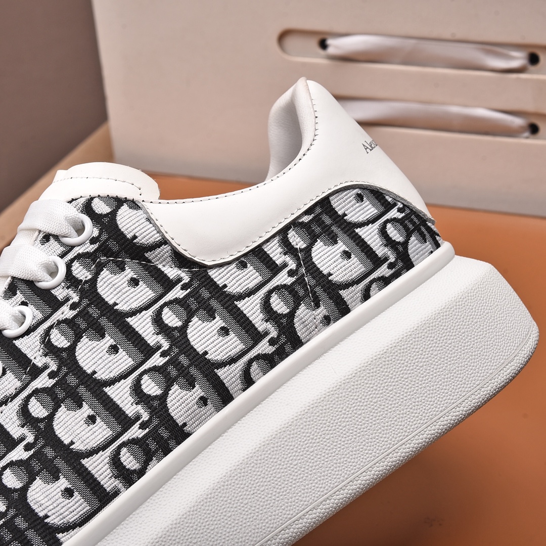 Alexander McQueen🔥(High-end Couple Outfit)🔥