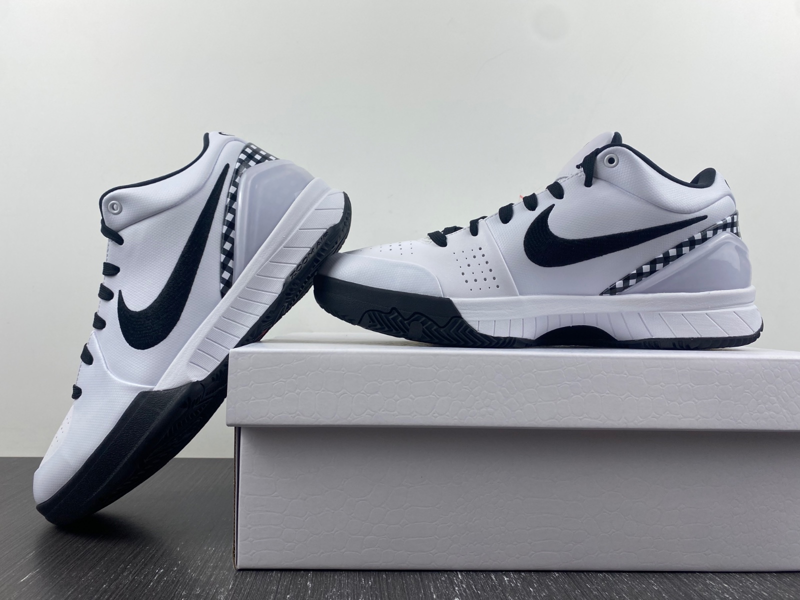 Nike Zoom Kobe 4 Protro Mambacita “GIGI”