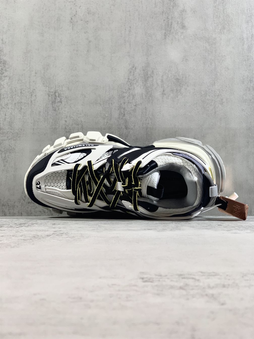 BALENCIAGA TRACK 3.0 SNEAKERS IN WHITE/GREY/BLACK – BLA003