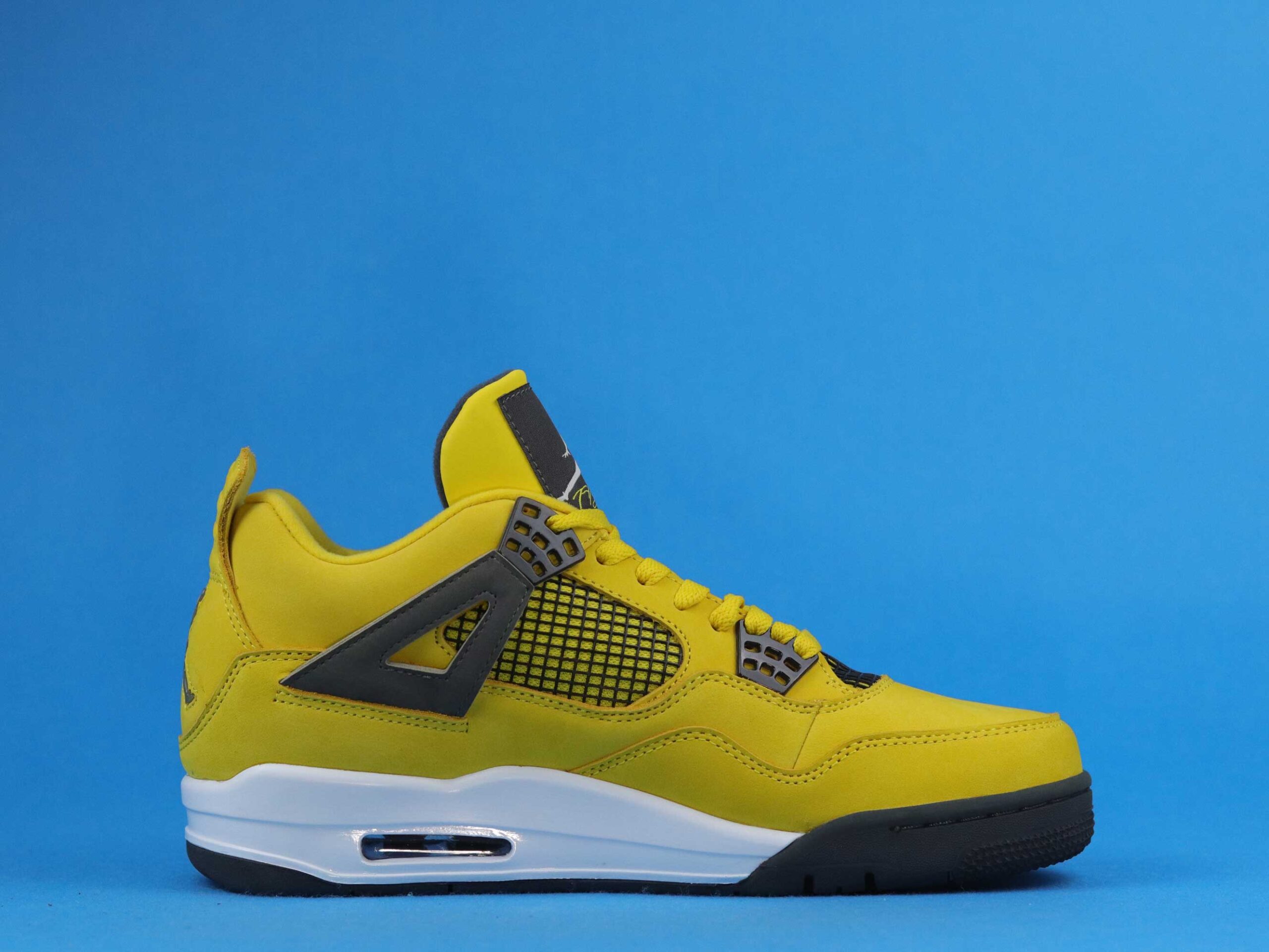 Jordan 4 Retro Lightning