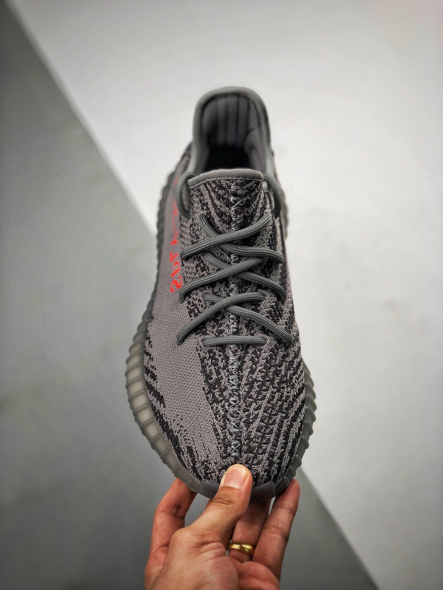Adidas Yeezy Boost 350 V2 Beluga 2.0