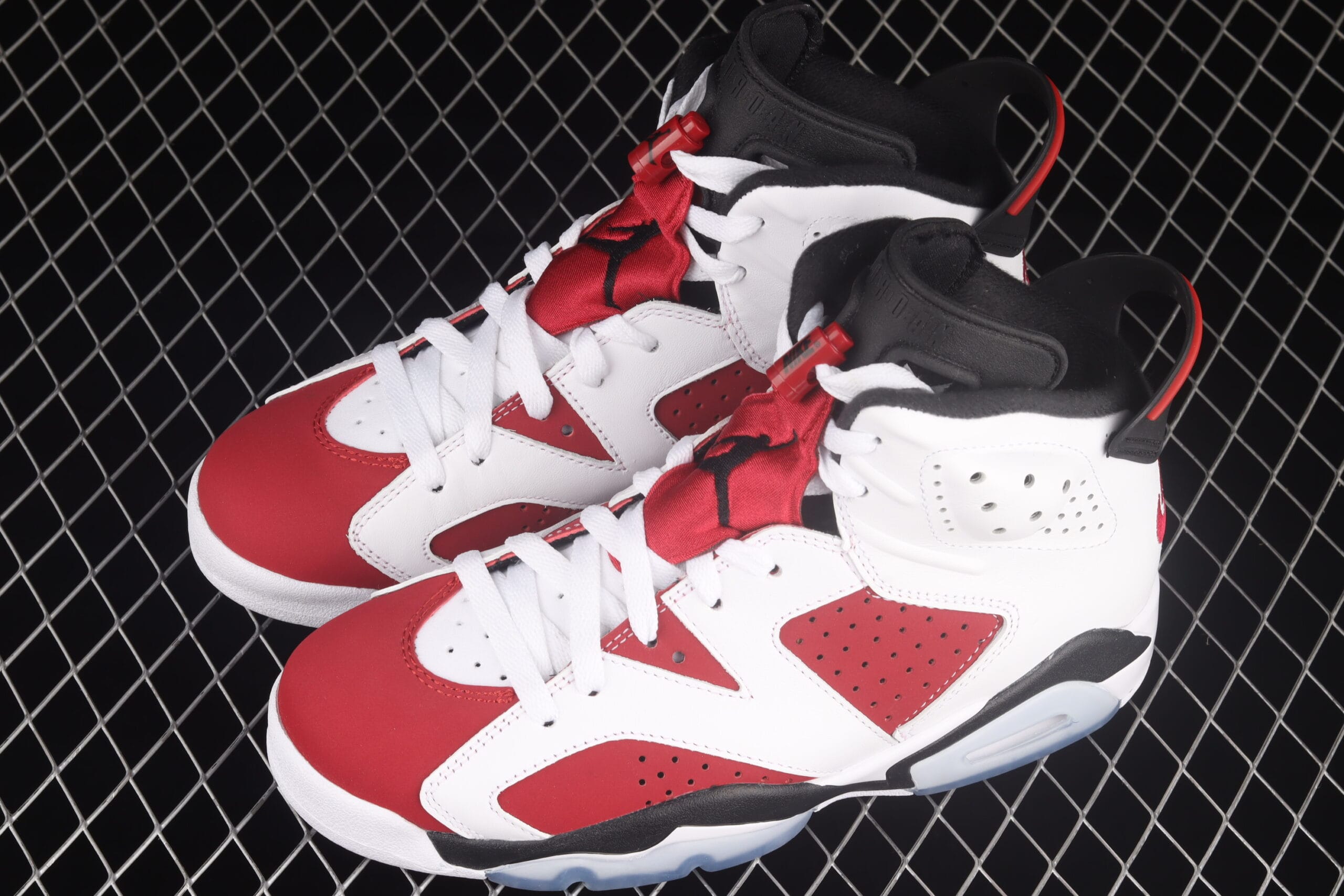 Jordan 6 Retro Carmine