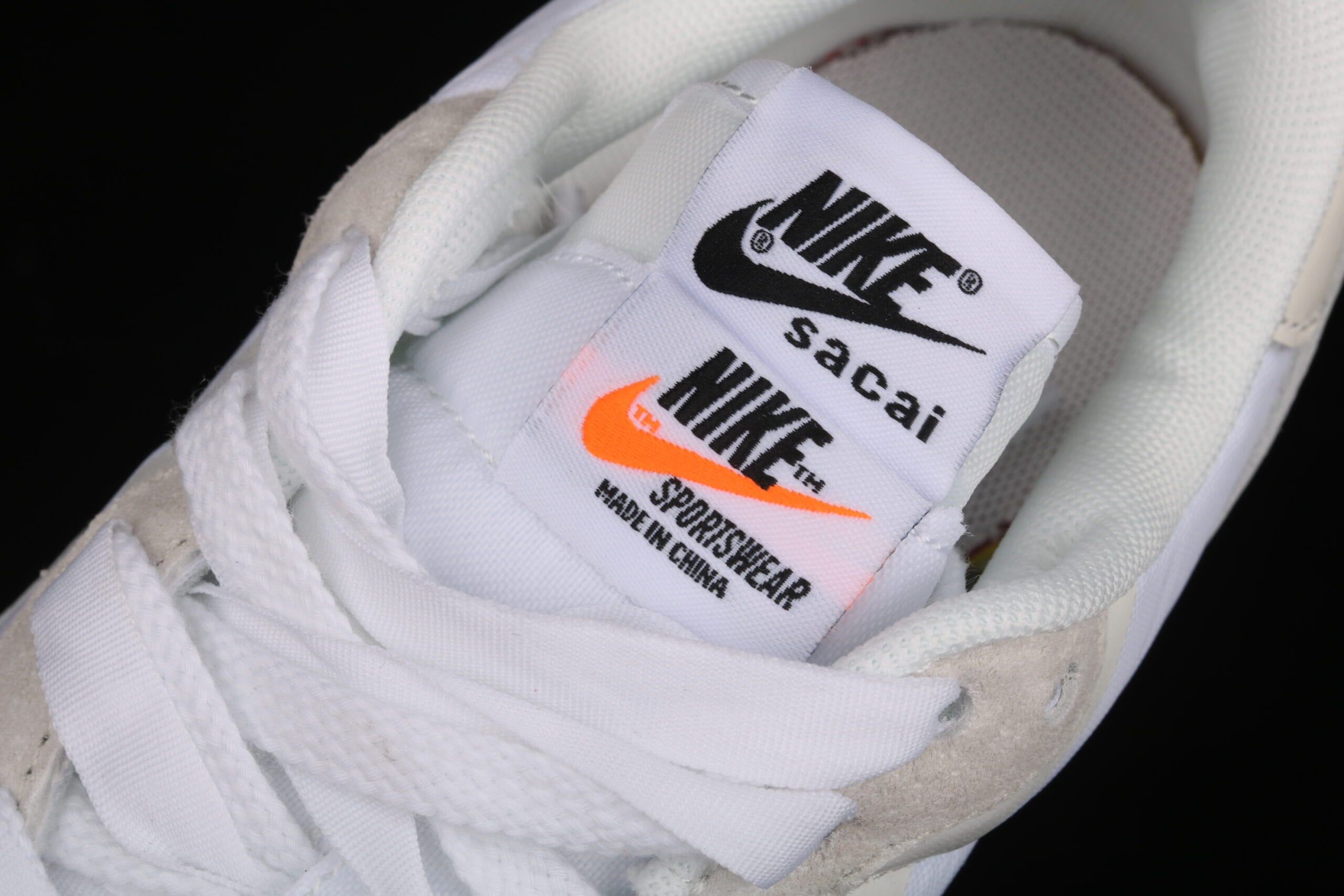 Nike Vaporwaffle, Sacai Sail Gum