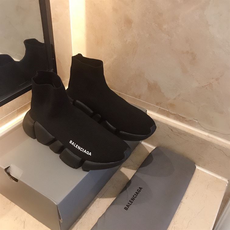 BALENCIAGA MEN’S SPEED 2.0 SNEAKER IN BLACK – BLA024