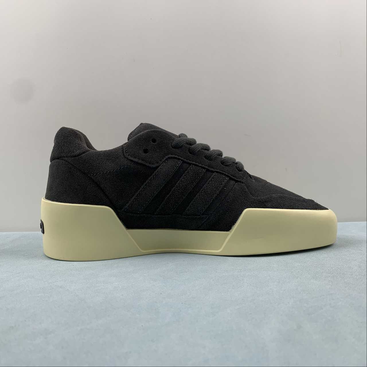 Adidas Fear Of God Athletics ’86 Lo Carbon