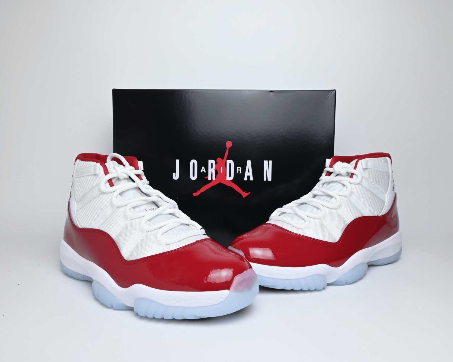 Air Jordan 11 Cherry-White-Varsity Red-Black