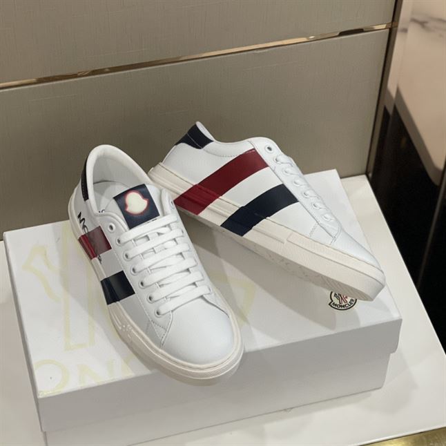 MONCLER MONTPELLIER STRIPED LOGO-PRINT SNEAKERS – MCS005