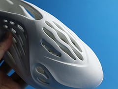 Adidas Yeezy Foam RNNR Ararat