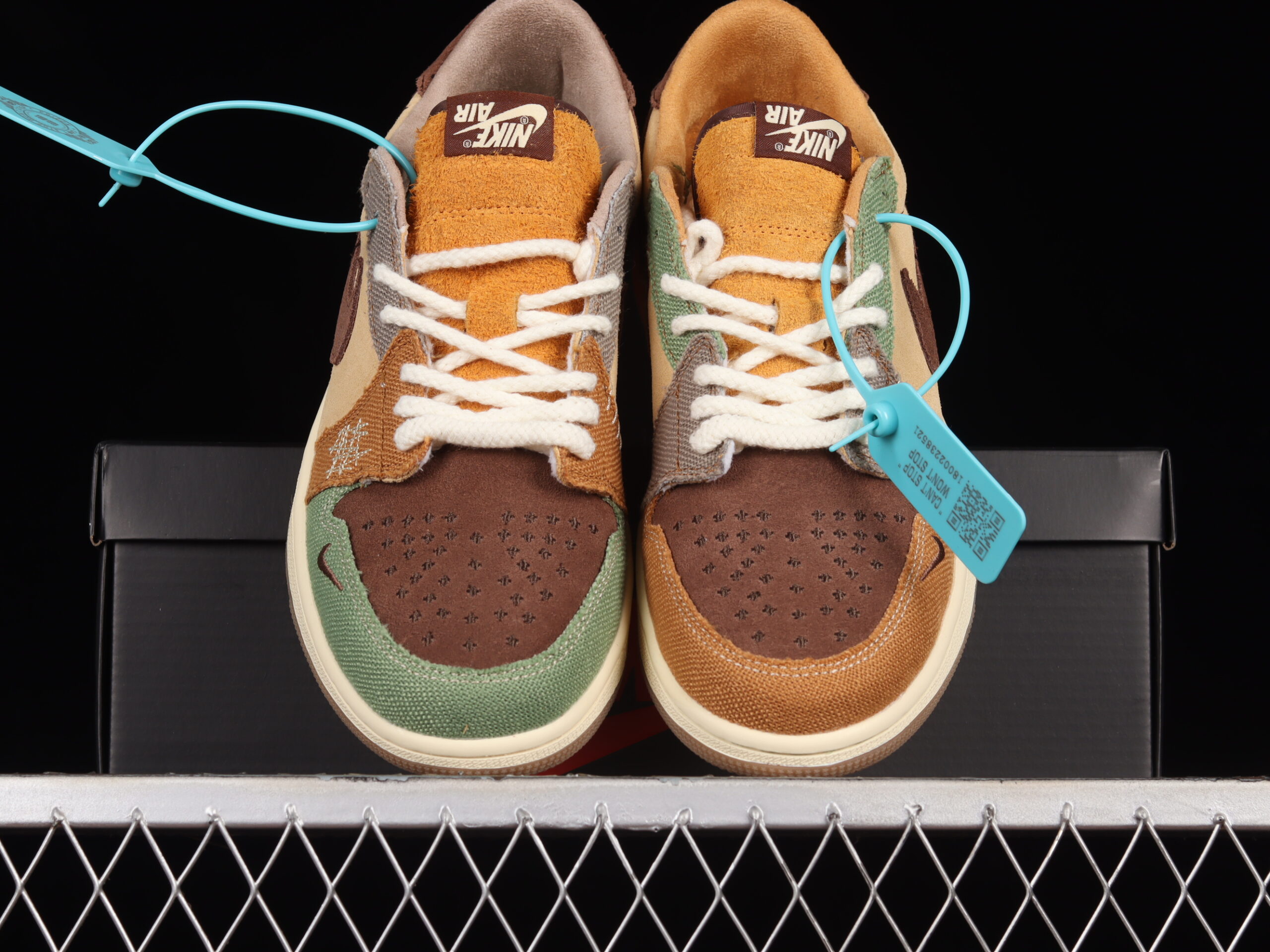 Jordan 1 Retro Low OG Zion Williamson Voodoo