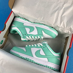 Nike Dunk Low Green Glow (W)