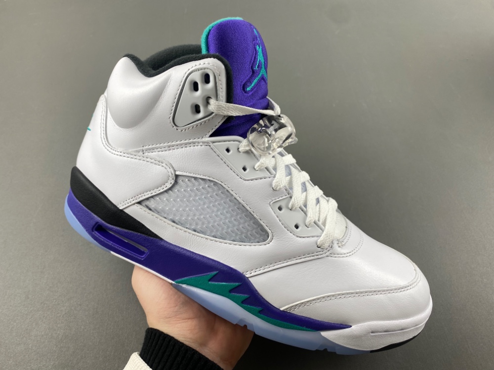 Jordan 5 Retro Grape (2025)