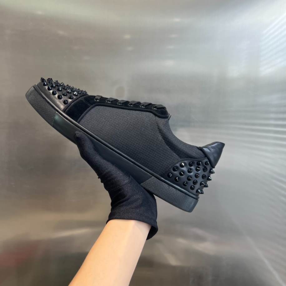 Christian Louboutin Casual Rivet Low Top Spikes Flats Black Sneaker – CLS047