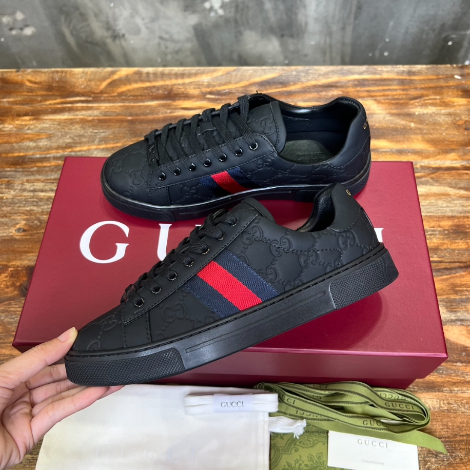 Gucci ACE Black and Red Web Sneaker – GCC170