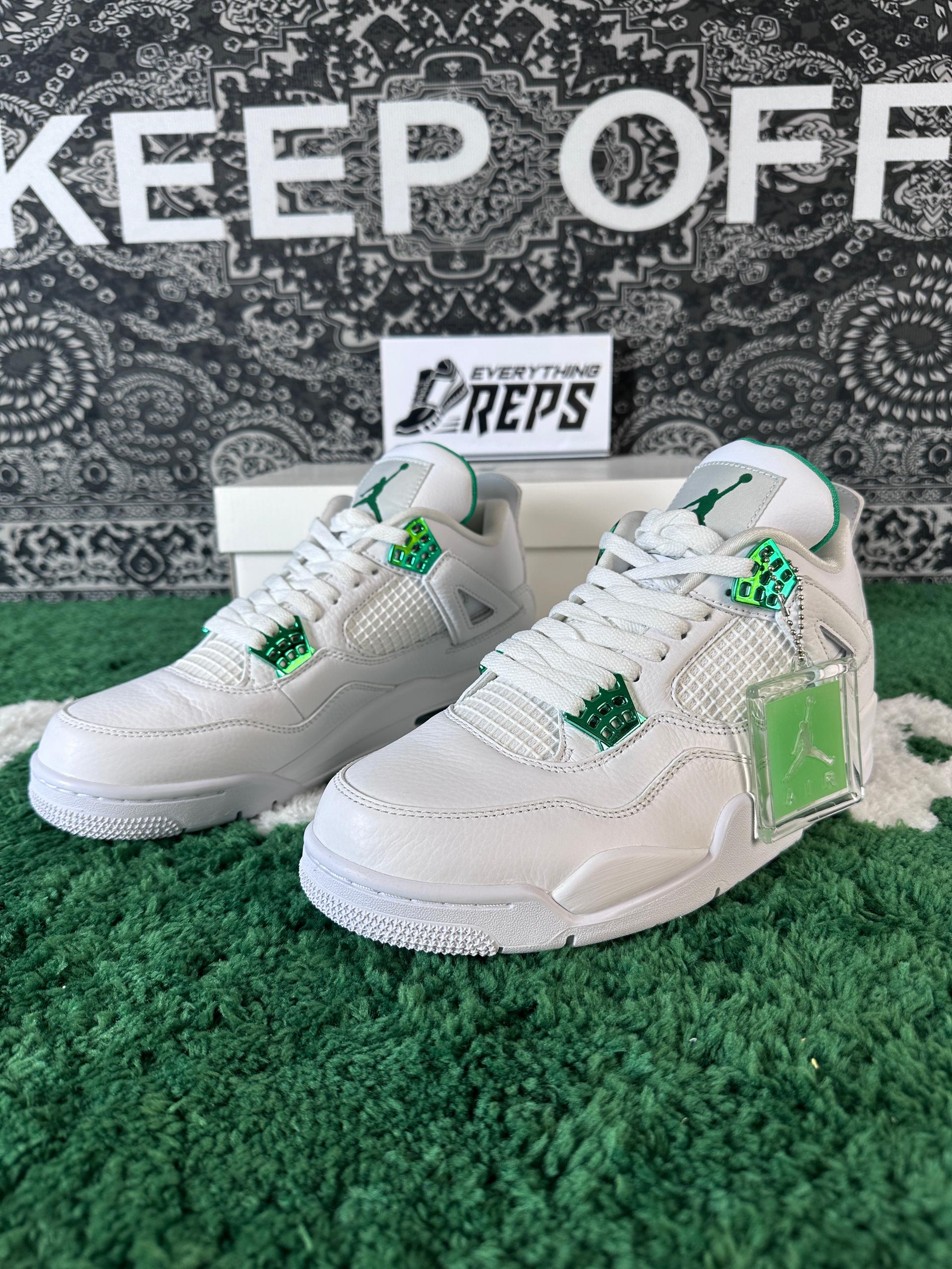 Air Jordan 4 Retro Metallic Green