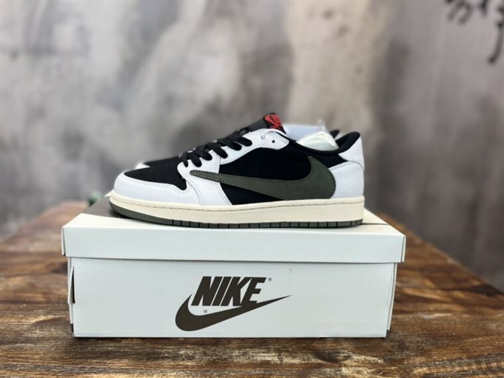 TRAVIS SCOTT X AIR JORDAN 1 LOW ”OLIVE” – NSN029