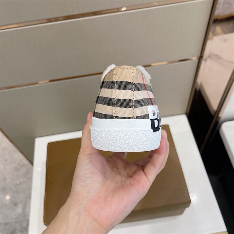 BURBERRY LOGO PRINT VINTAGE CHECK COTTON SNEAKERS IN ARCHIVE BEIGE – BBR023