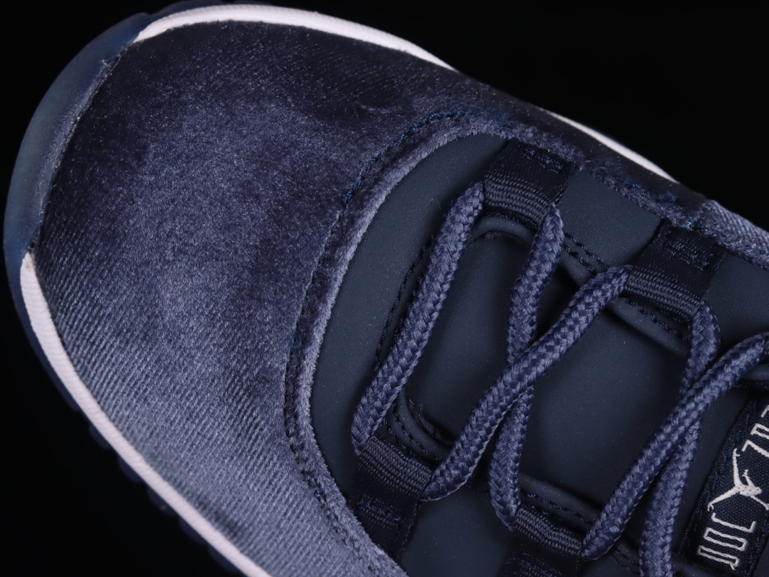 Women’s Air Jordan 11 Midnight Navy