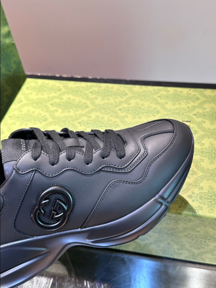 Gucci Rhyton Black Leather Sneaker – GCC172