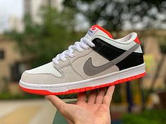Nike SB Dunk Low Infrared Orange