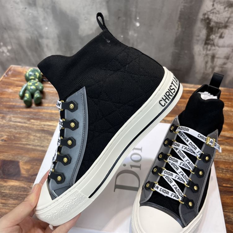 DIOR WALK’N’DIOR SNEAKER – DO118