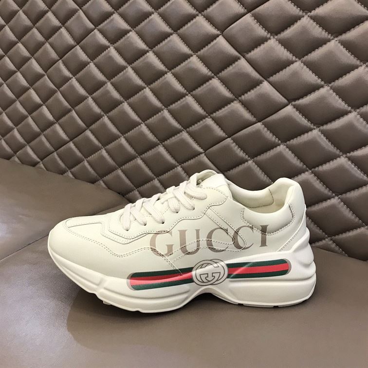 GUCCI WOMEN’S RHYTON GUCCI LOGO LEATHER SNEAKER – GCC008