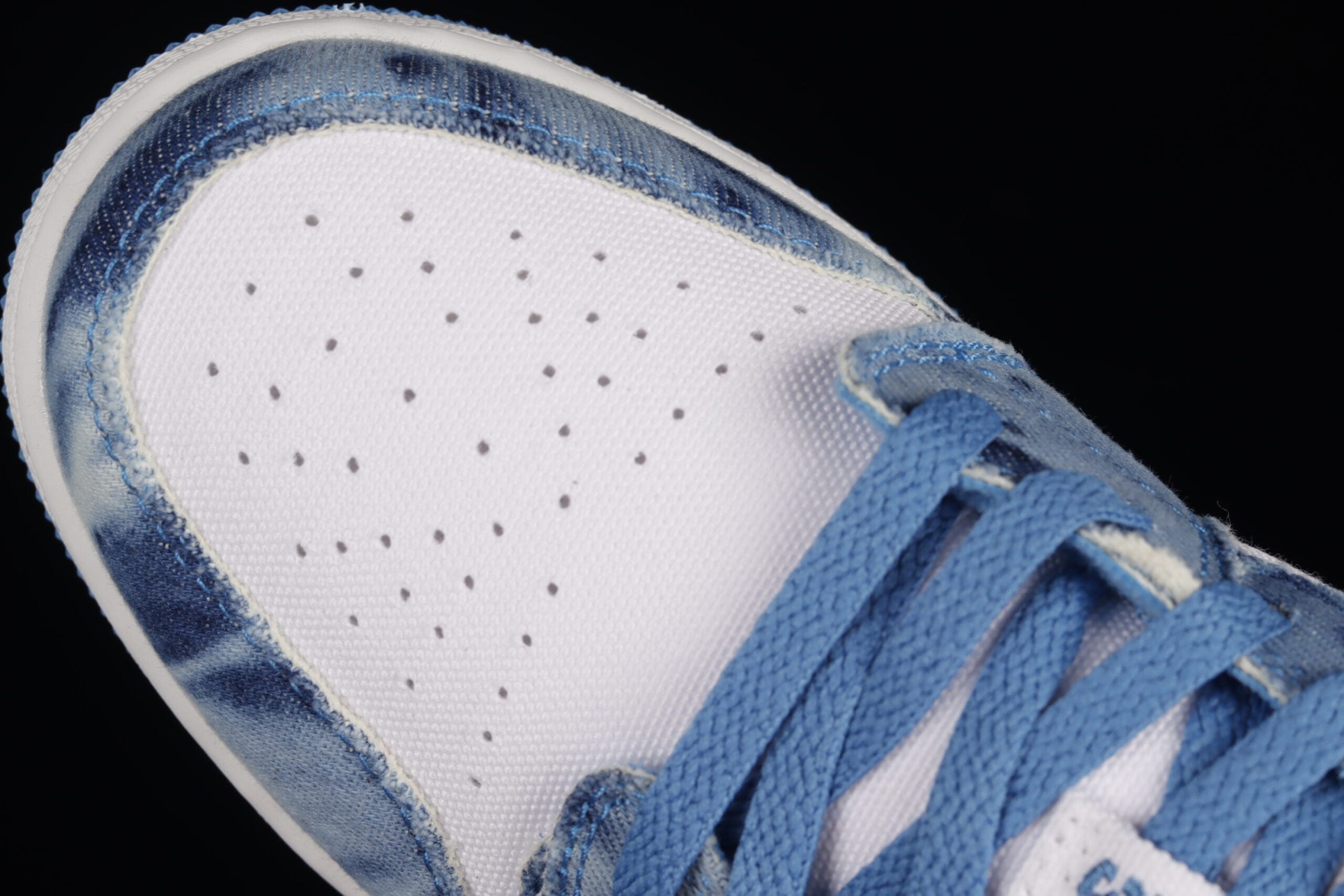 Jordan 1 Low, Washed Denim