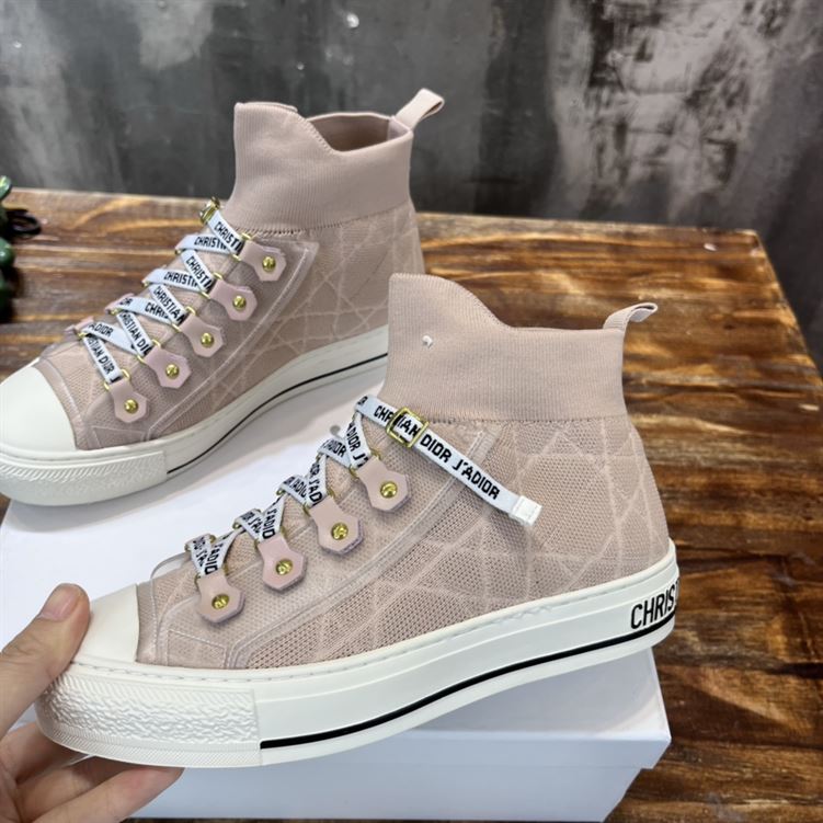 DIOR WALK’N’DIOR SNEAKER – DO120