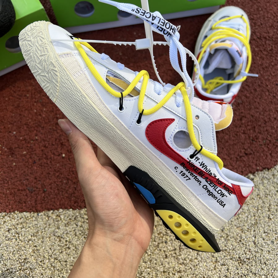 Off-White x Nike Blazer Low White