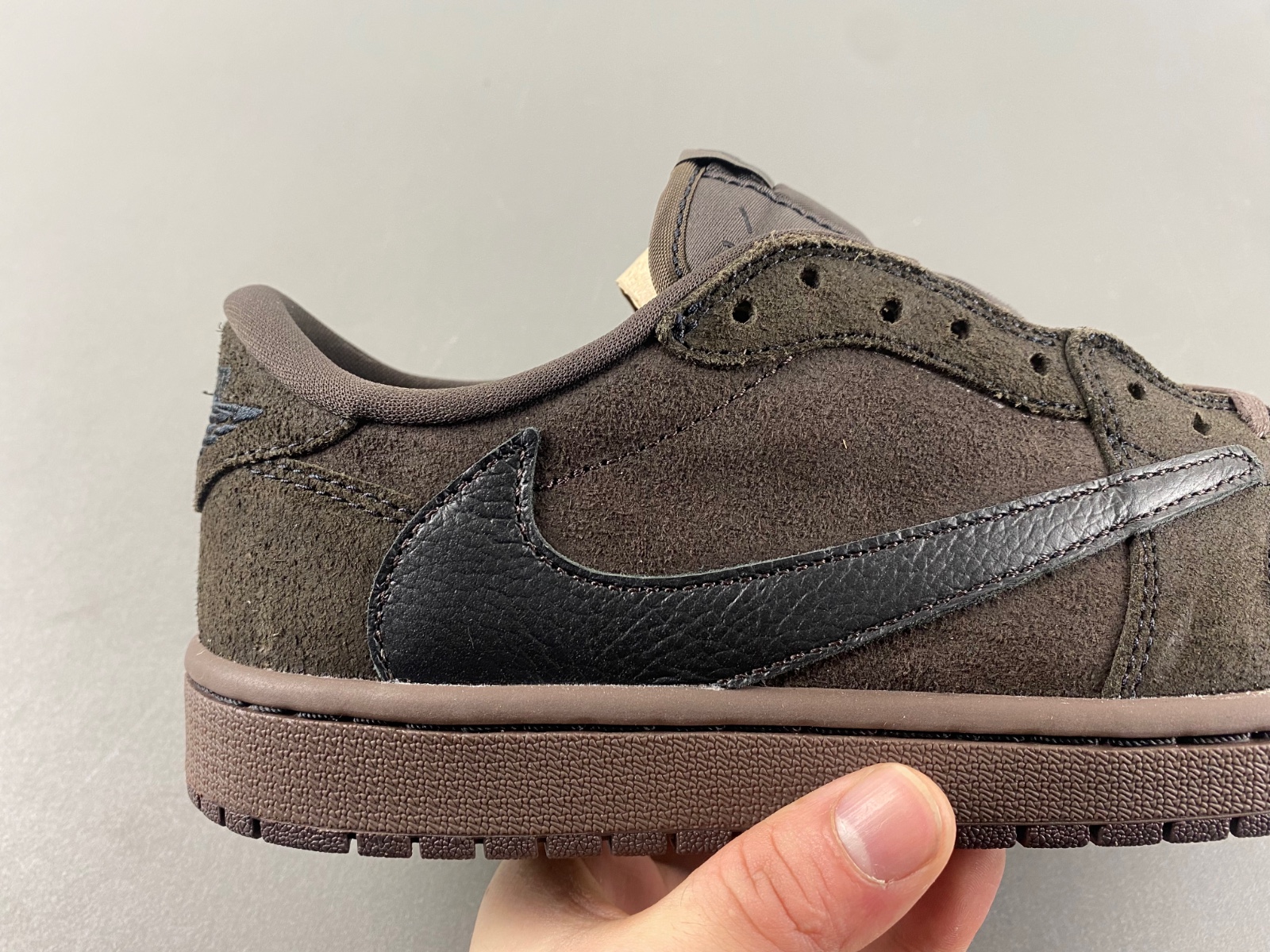 Travis Scott x Air Jordan 1 Retro Low OG SP Velvet Brown