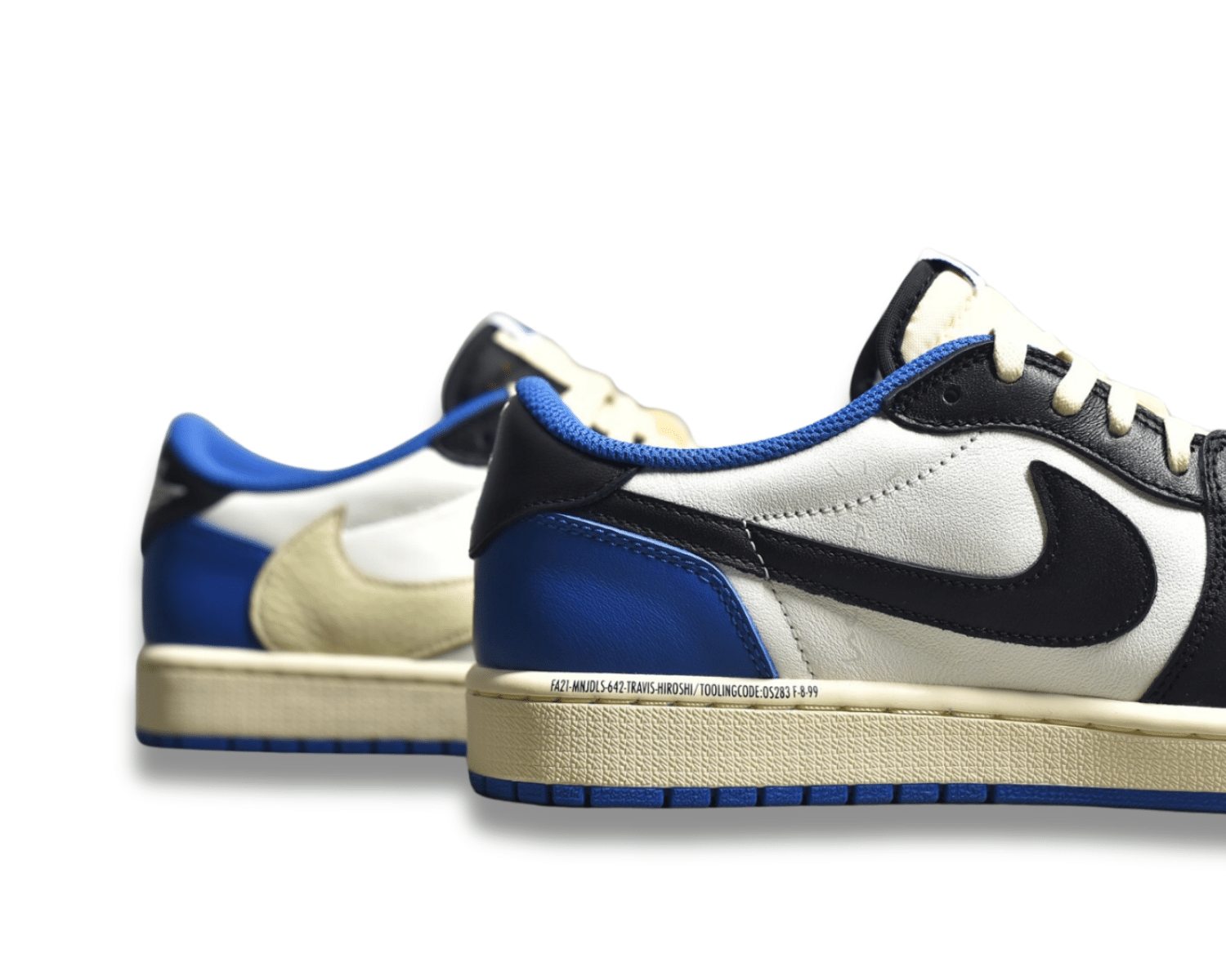 Air Jordan 1 Low Fragment Design x Travis Scott