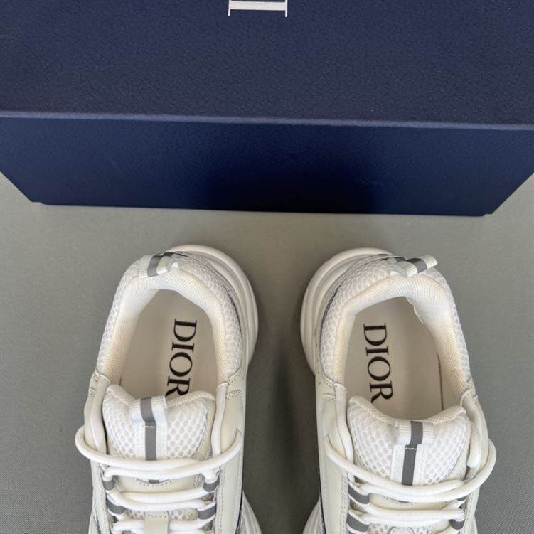 DIOR B22 SNEAKERS WHITE TECHNICAL MESH WITH WHITE AND SILVER-TONE CALFSKIN – DO002