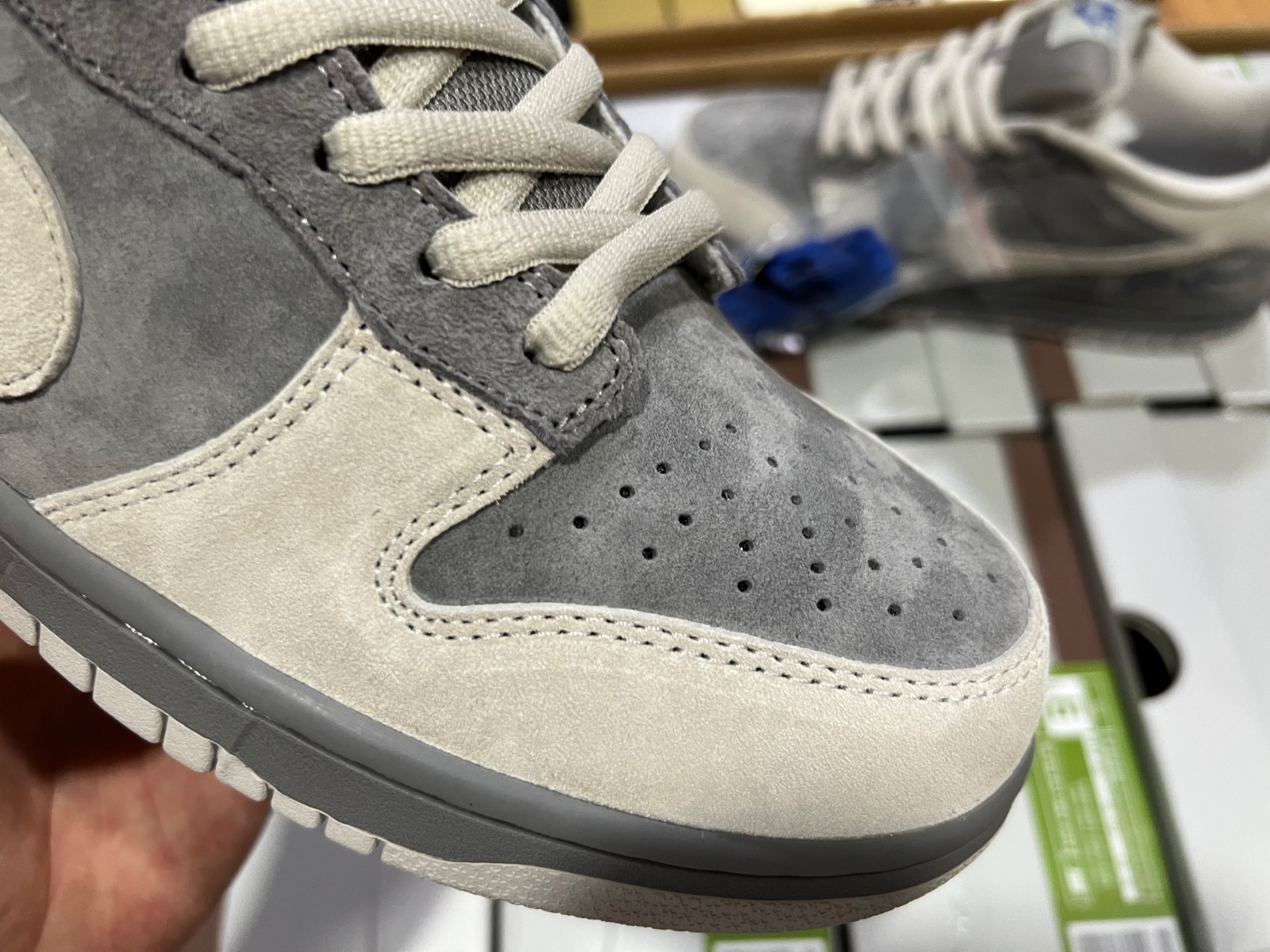 Nike SB Dunk Low London