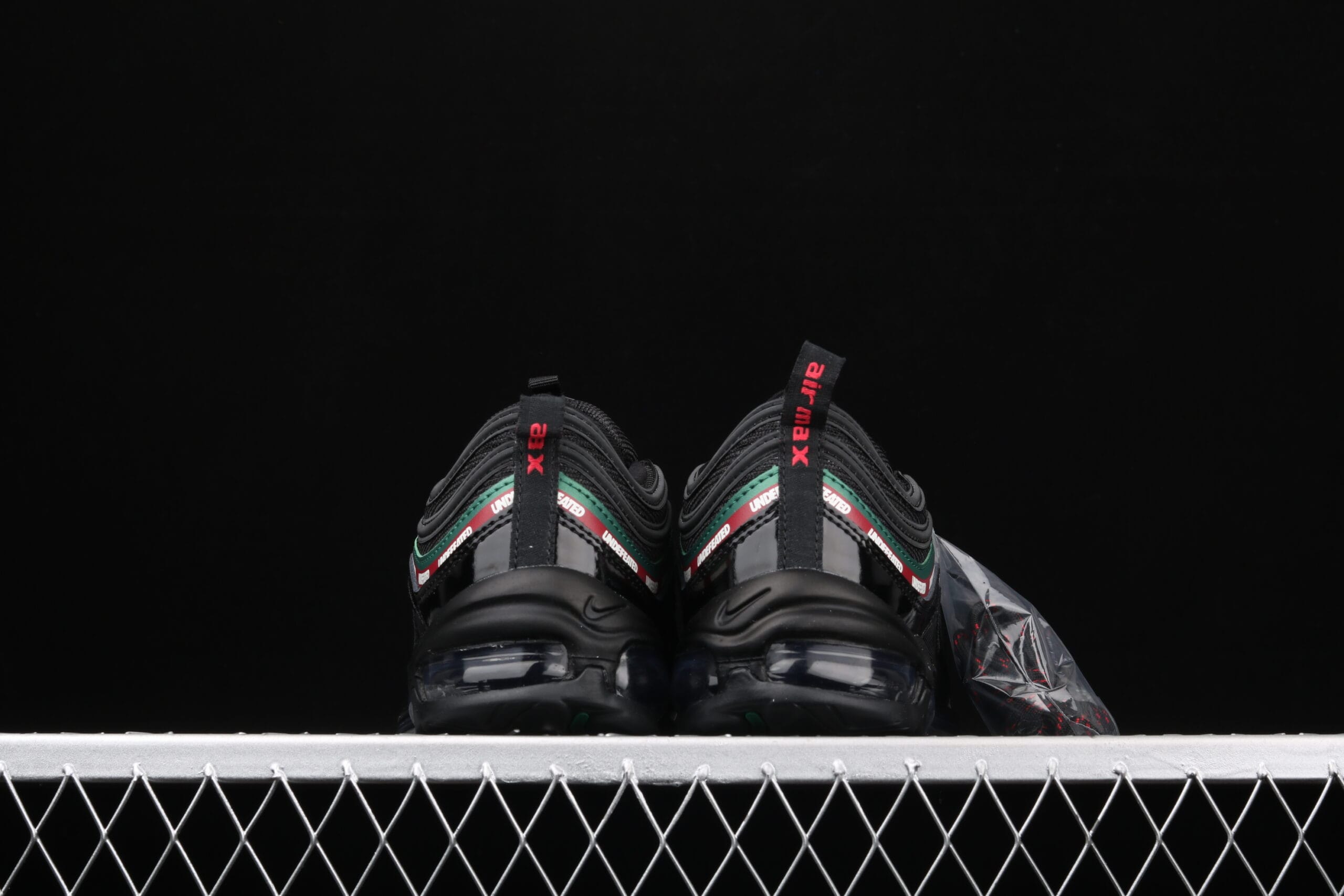 Nike Air Max 97 Undefeated Black