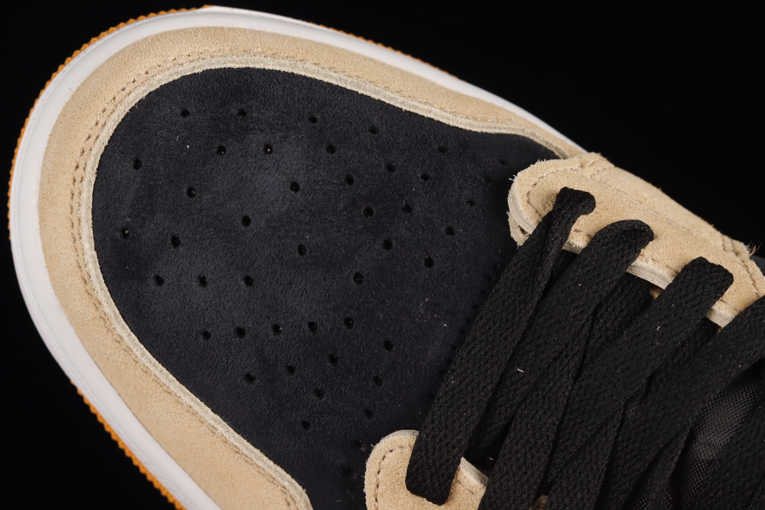 Jordan 1 High Zoom Air CMFT, Pumpkin Spice